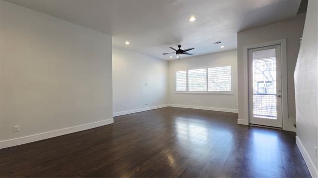 Building Photo - 1225 Hyde Ct