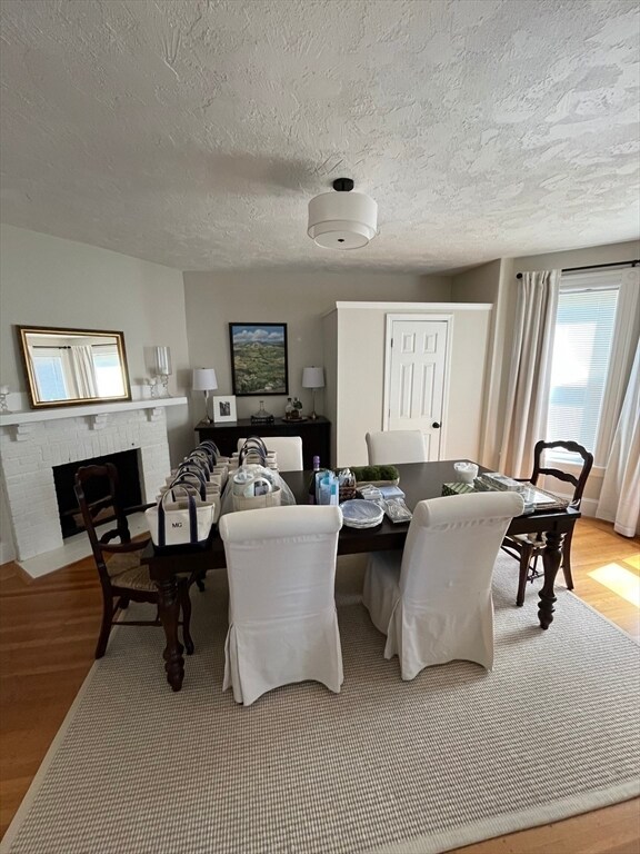 Building Photo - 87 Forest St