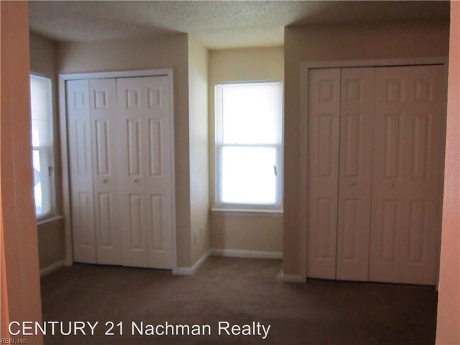 Building Photo - 2 br, 1 bath House - 3752 A Towne Point Road