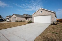 Building Photo - 11911 Bat Sheva Ln