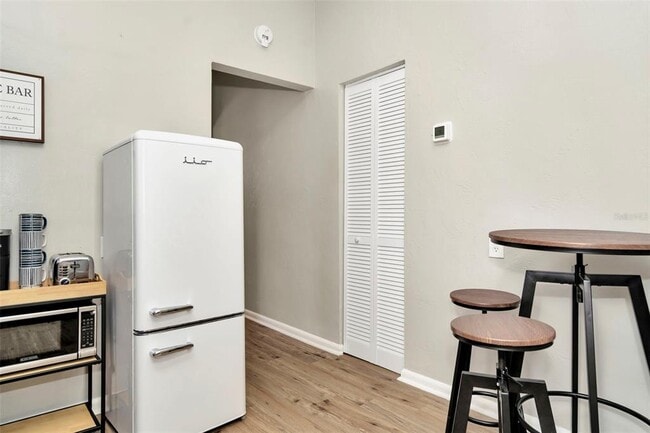 Building Photo - 2121 Dr M.L.K. Jr St N