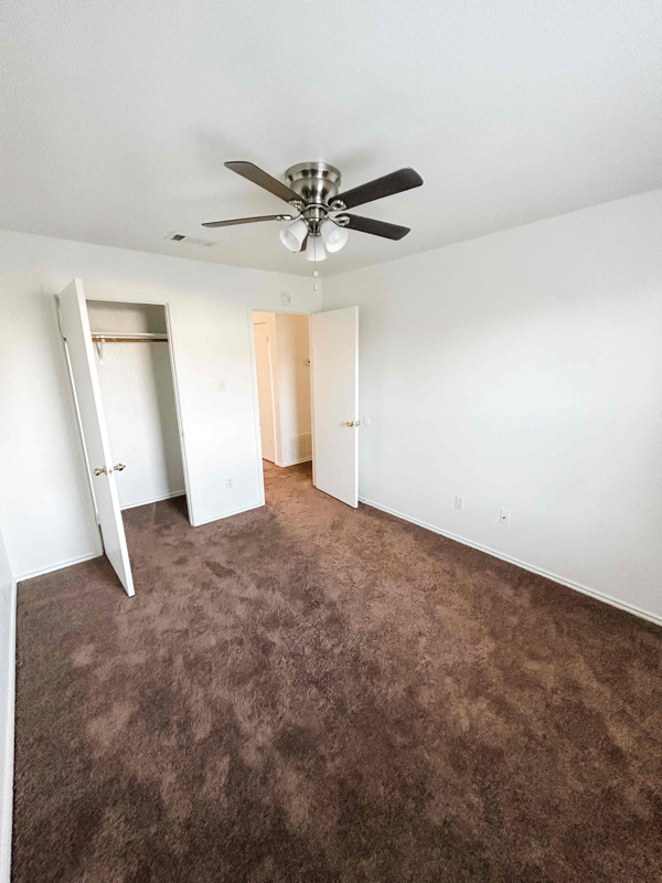 Building Photo - 1604 Windward Dr
