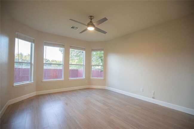 Building Photo - 11012 Alison Parke Trail