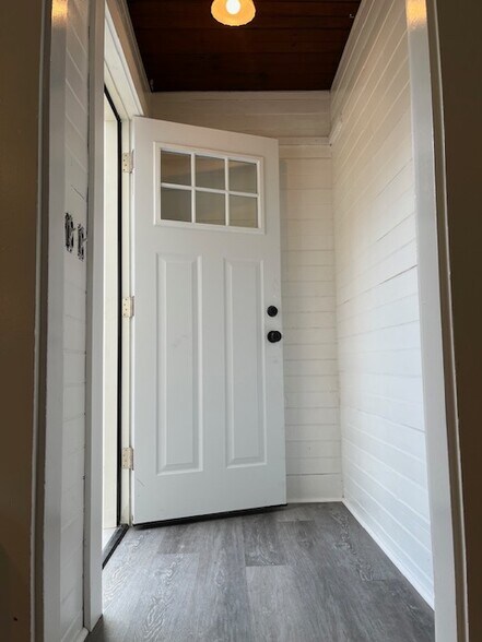 Building Photo - 52 Wareham St