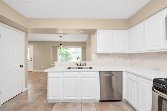 Building Photo - 3834 Carya Cir