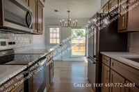 Building Photo - 1224 Mockingbird Ln