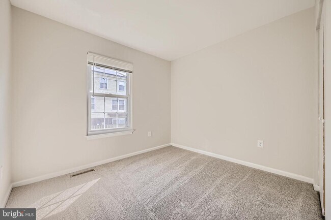 Building Photo - 15615 Plaid Dr