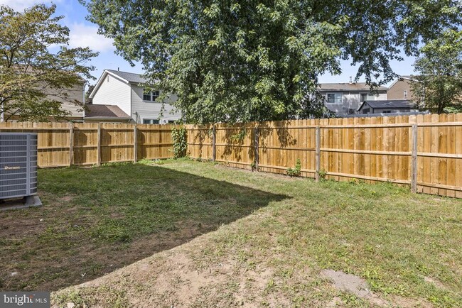 Building Photo - 111 Hidden Valley Ln