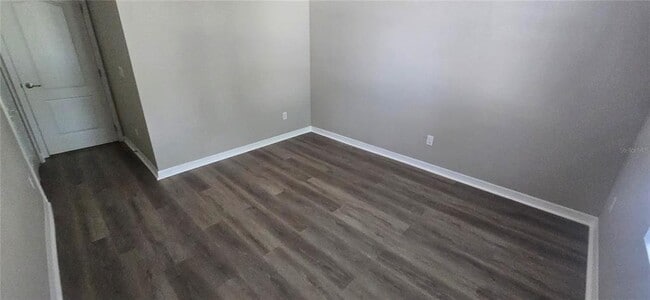 Building Photo - 7564 Bishop Square Dr