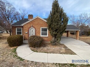 Building Photo - Charming 3 Bedroom in Sugar House!