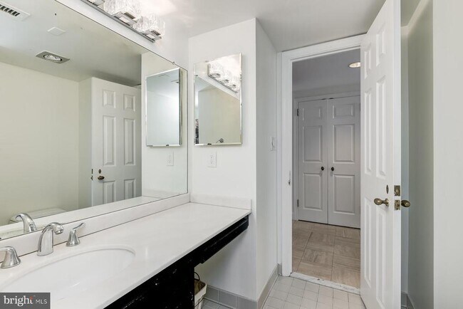 Building Photo - 1080 Wisconsin Ave NW