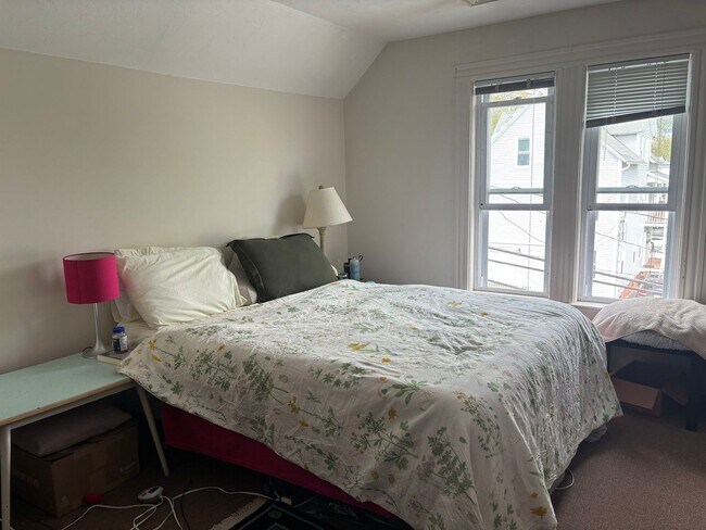 Building Photo - 41 Whipple St