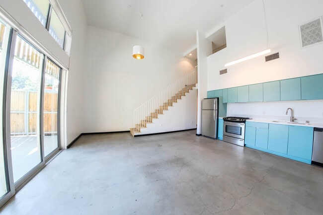 Double height ceilings, unit 212 - 1313 Sunset