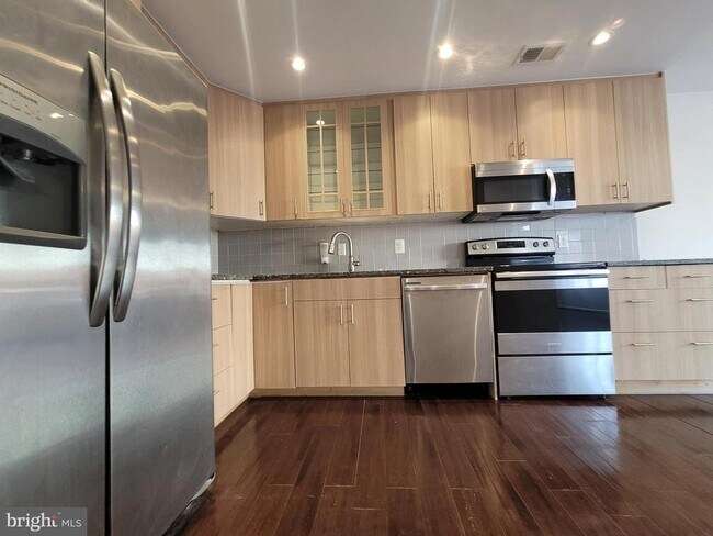 Building Photo - 5674 Oak Tanager Ct