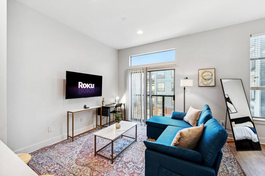 Building Photo - 2901 Indiana St