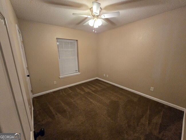 Building Photo - 405 S Ashley St