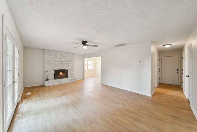 Building Photo - 3227 S Allegheny Ave