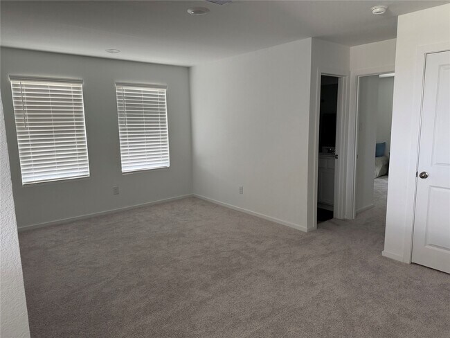 Building Photo - 5435 Still Mdw Ln