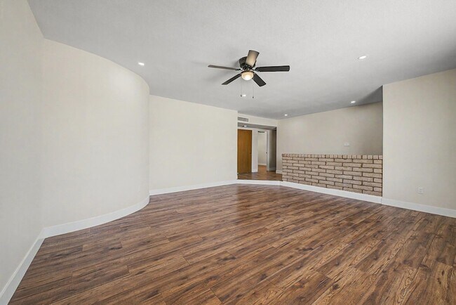 Building Photo - 5133 W McNeil St