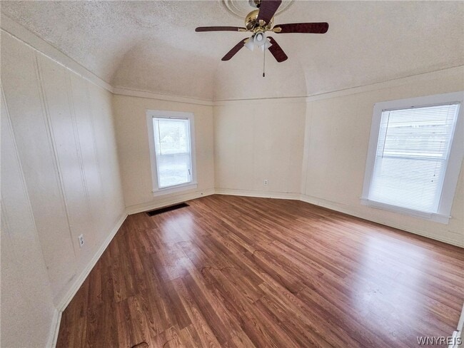 Building Photo - 38 N Main St