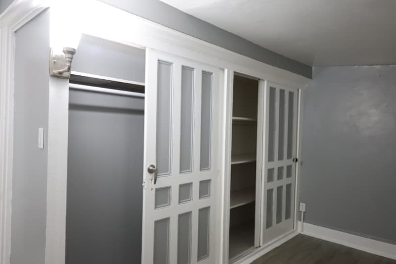 Building Photo - 745 N Front St