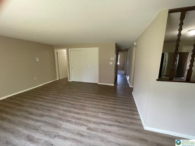 Building Photo - 2404 Woodstock Dr