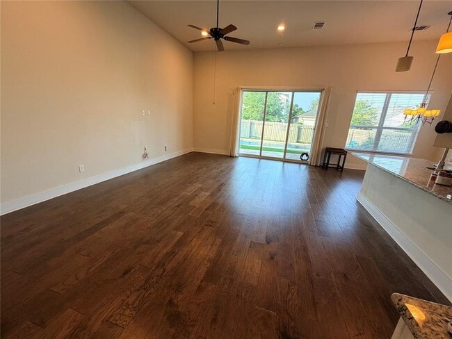 Building Photo - 13701 Ronald W Reagan Blvd