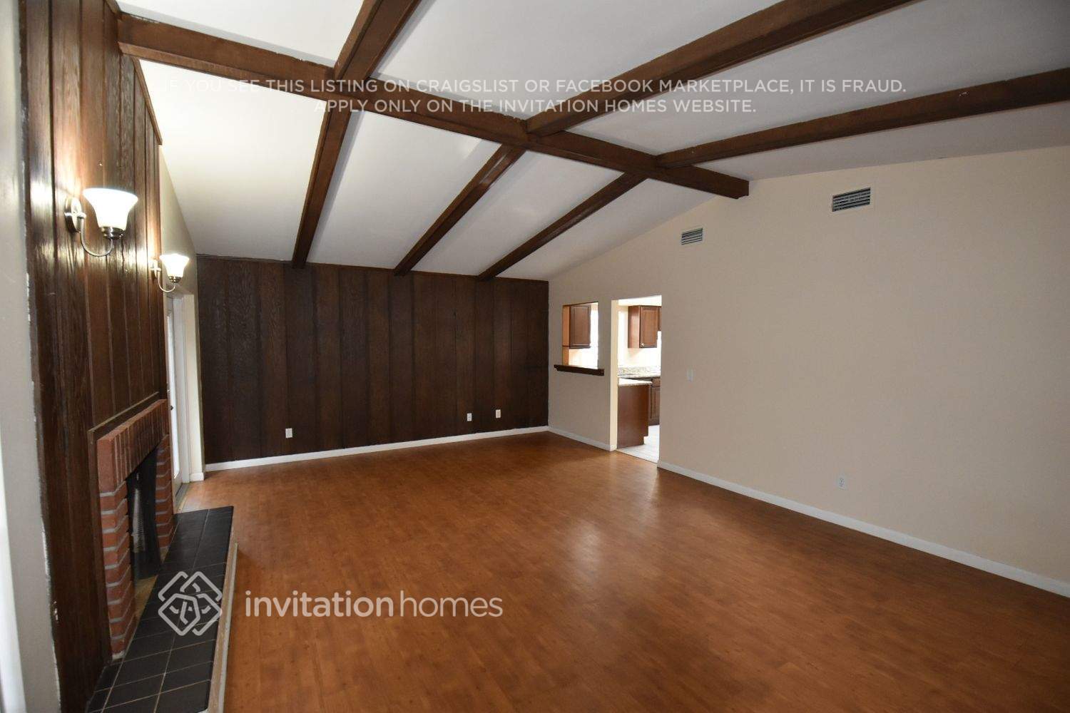 Building Photo - 8303 W Hiawatha St