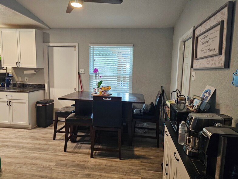 Building Photo - 7327 Placid Valley Dr