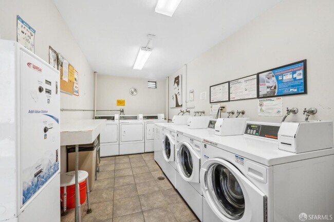 1 out of 2 laundry rooms - 5320 Diamond Heights Blvd