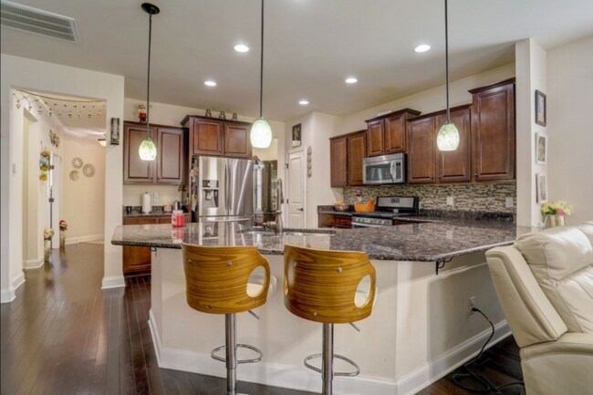 Building Photo - 1156 Amelia Park Dr