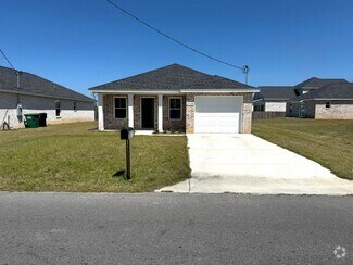 Building Photo - Single Family Home