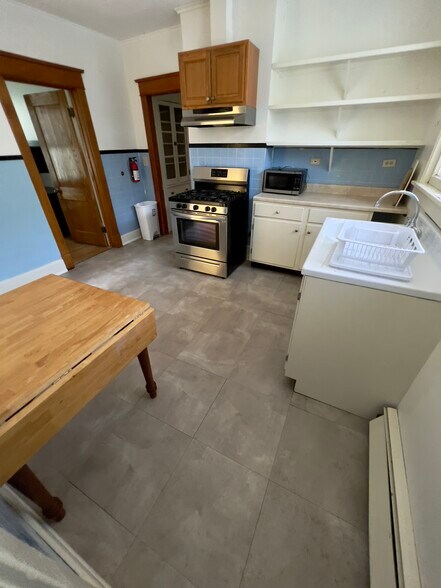 Building Photo - 2338 16th St