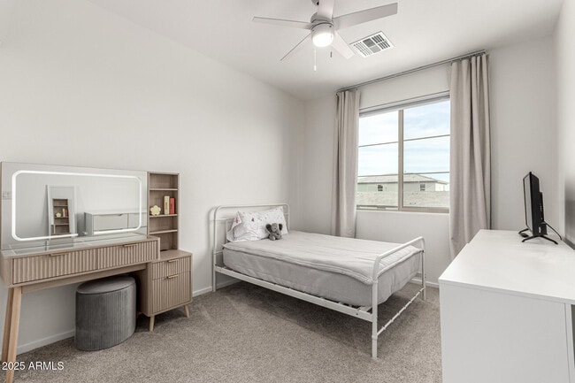 Building Photo - 13244 N 146th Ln