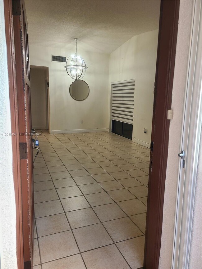 Building Photo - 7565 SW 153rd Ct