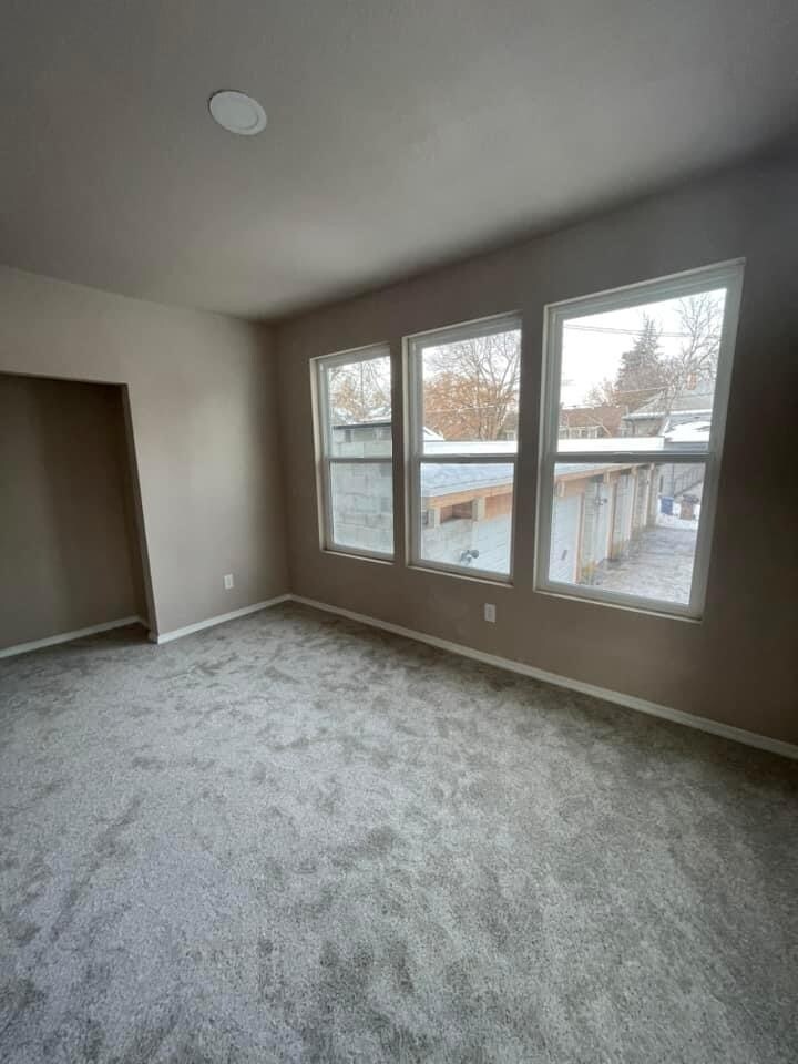 Building Photo - 1902 W 10th Ave