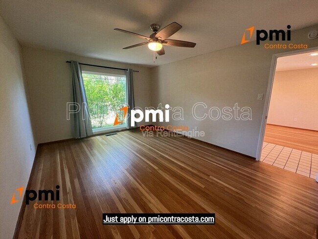 Building Photo - 1173 Las Juntas Way