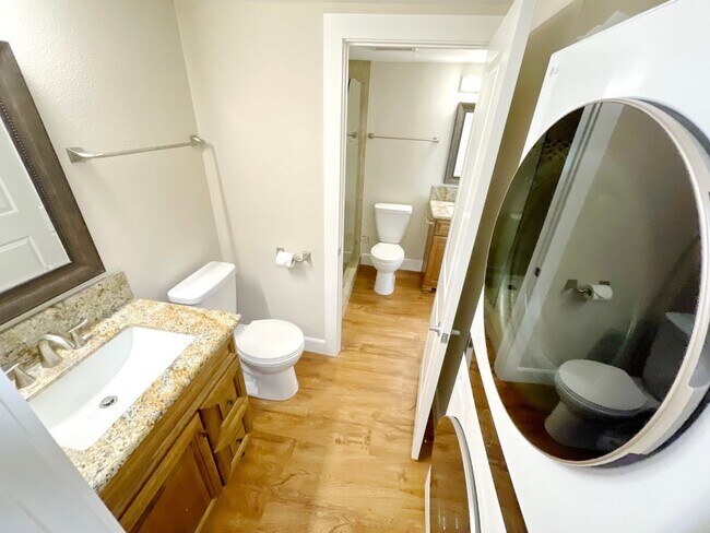 Building Photo - Elegantly Updated Unfurnished Kihei Villages 2 bedroom 1.5 Bathroom - One assigned parking stall