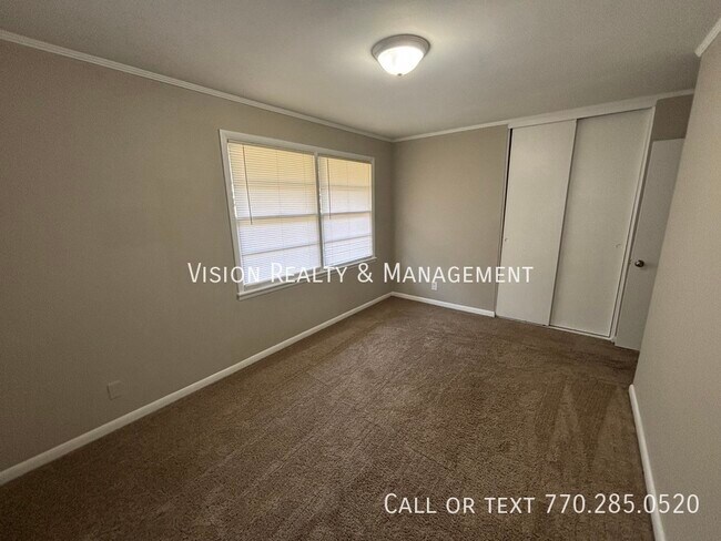 Building Photo - 3608 Sir Michael Dr
