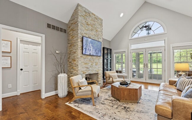 Building Photo - 1342 Sugar Maple Ln