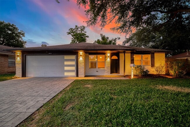 Building Photo - 9614 Hammerly Blvd