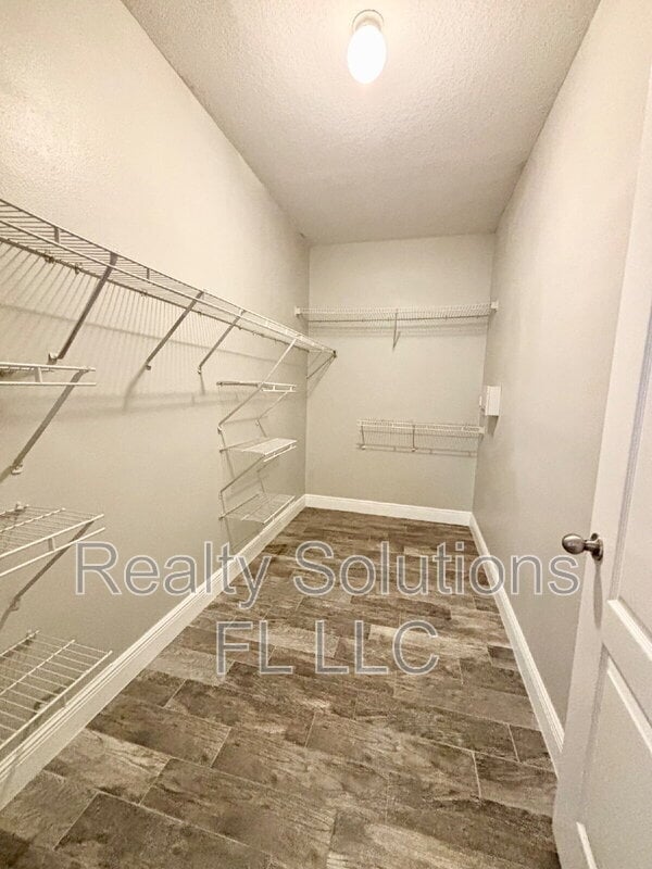 Building Photo - 19914 Villa Creek Dr