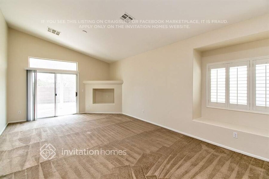 Building Photo - 5836 Running Horse Dr