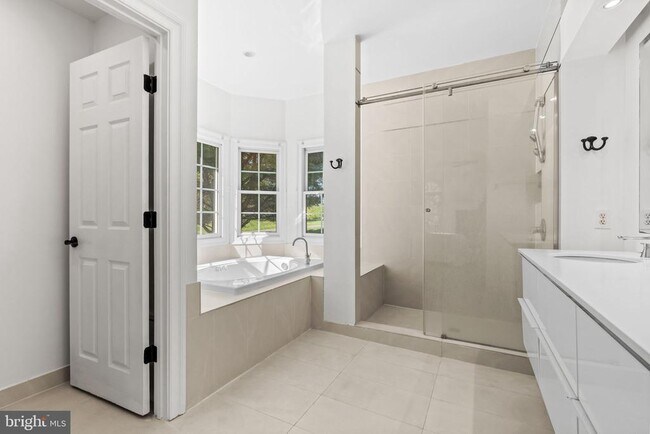 Building Photo - 14216 Cervantes Ave