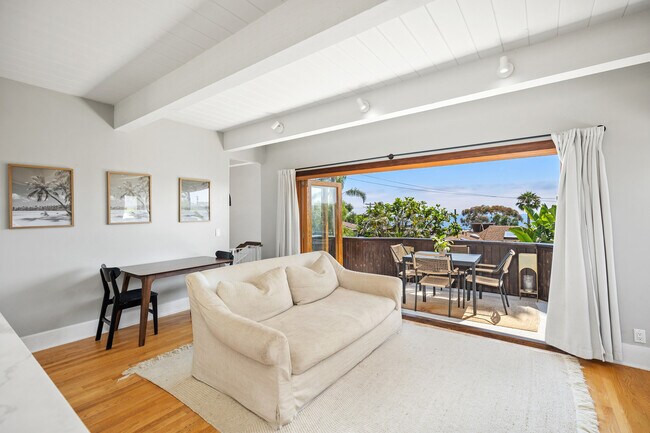 Building Photo - 31888 Hillside Ln