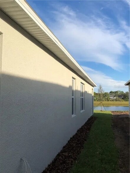 Building Photo - 2814 Blue Shrs Wy