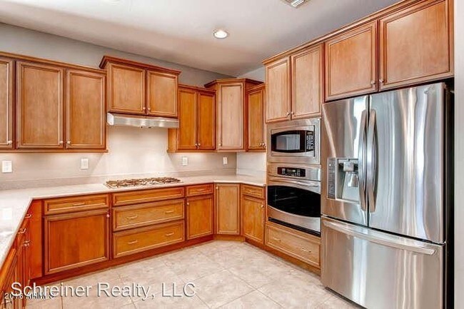 Building Photo - 4 br, 3 bath House - 2506 E. Tonto Dr.