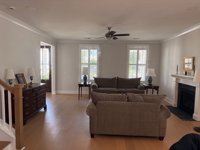 Building Photo - 4 Bedroom 3.5 Bath House in Twin Lakes - J...