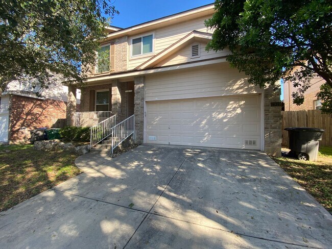 Building Photo - Spacious 4-Bedroom Home for Rent in Encino...