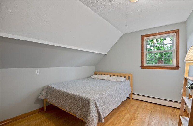 Building Photo - 120 Stollman Rd